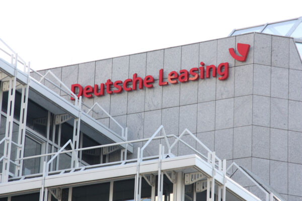 SEW | Deutsche Leasing AG